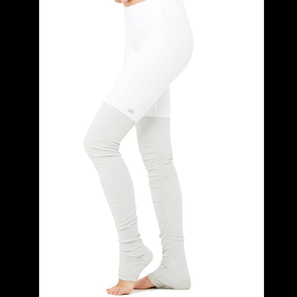 Alo goddess leggings white and vapor grey!